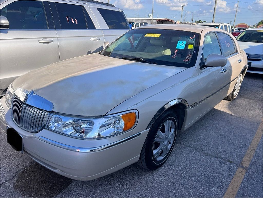 Lincoln Town Car