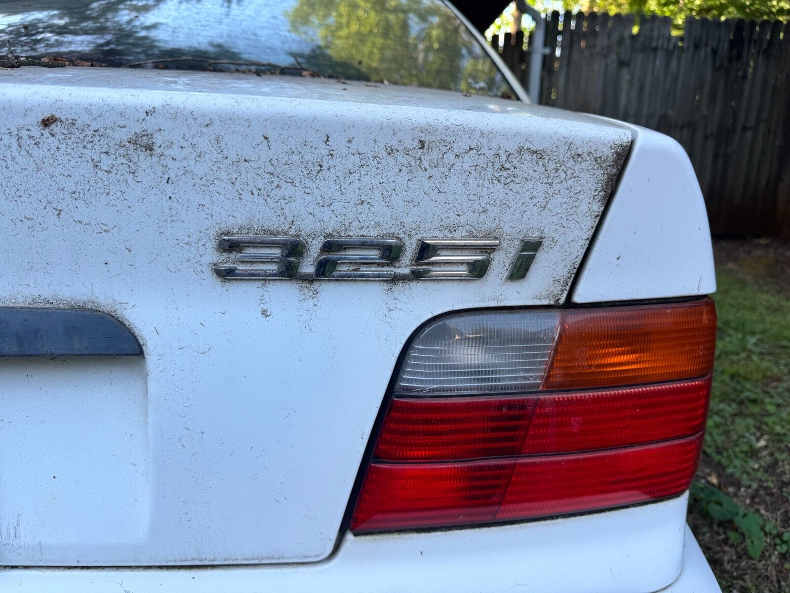 BMW 325i