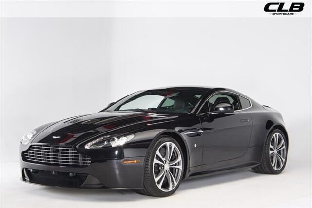 Aston Martin V12 Vantage
