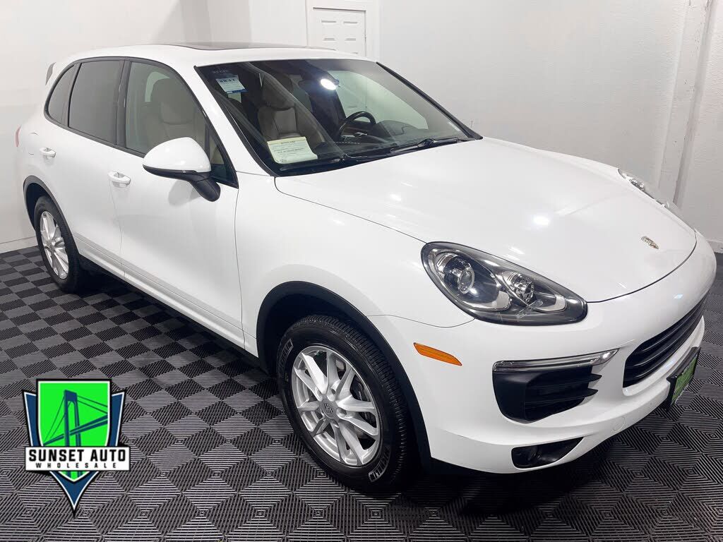 2016 PORSCHE Cayenne