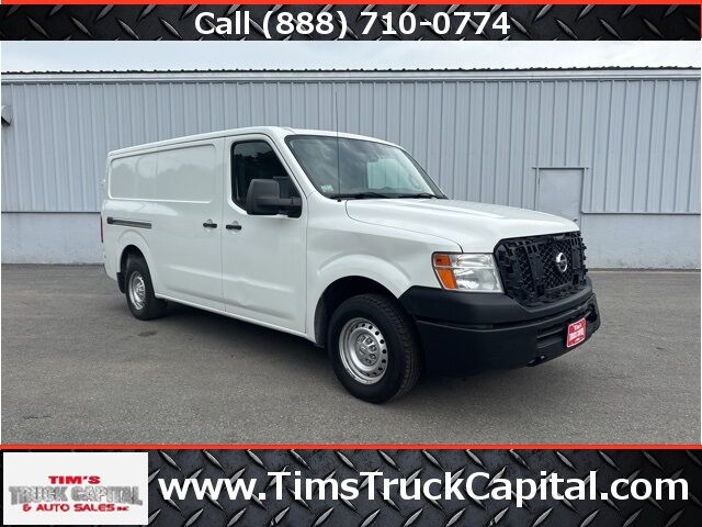 Nissan NV