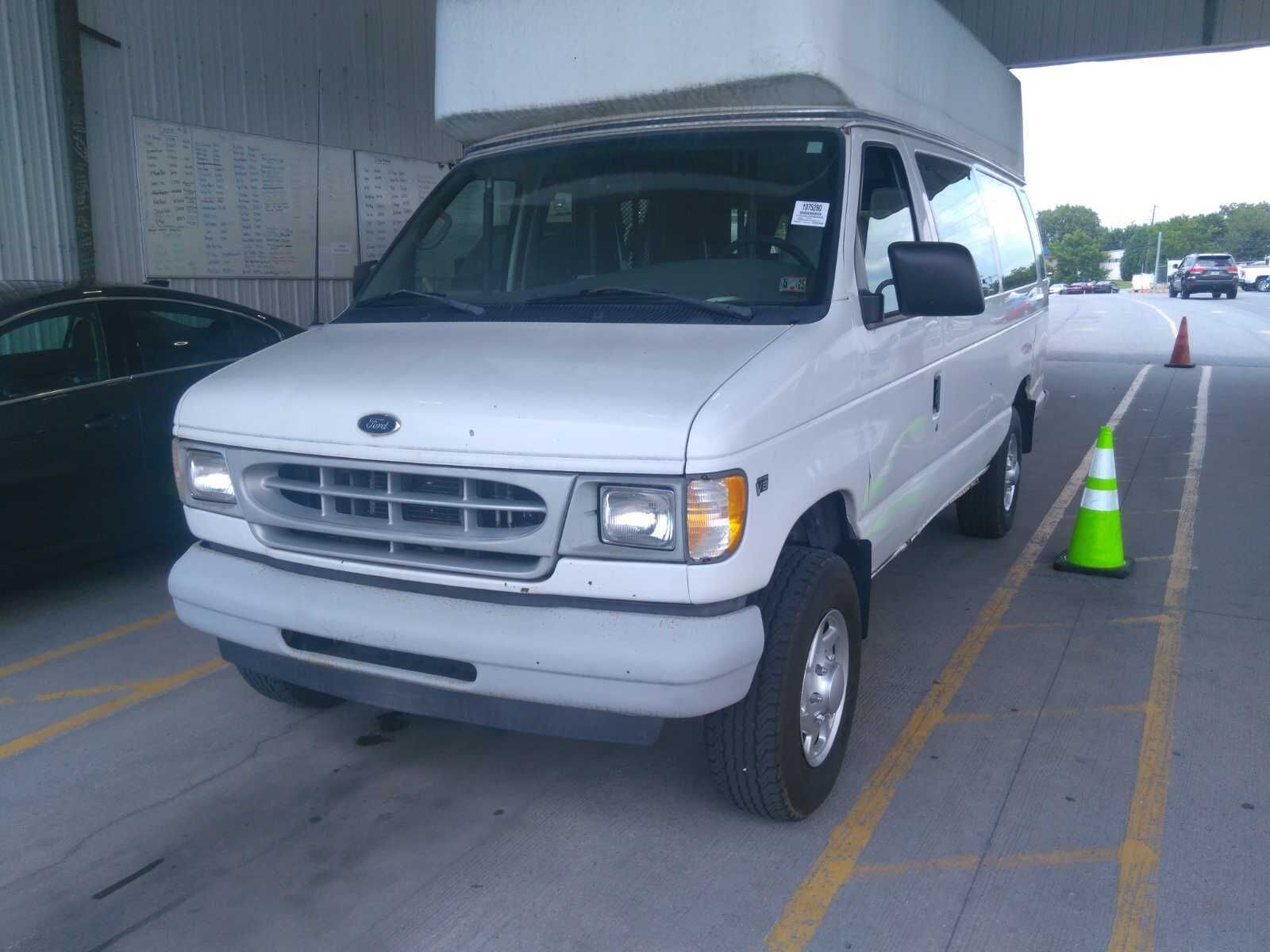 Ford E-350