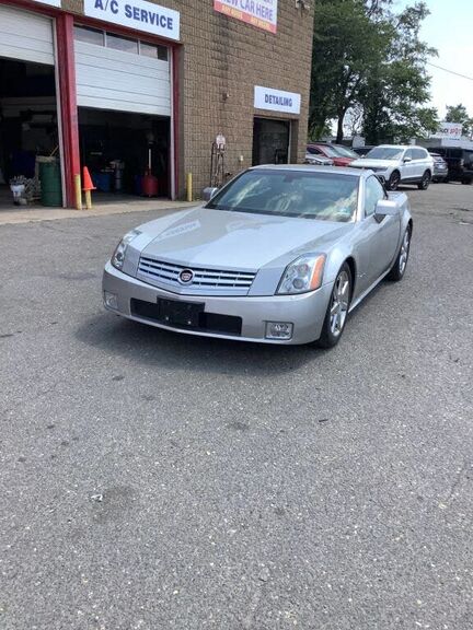 Cadillac XLR