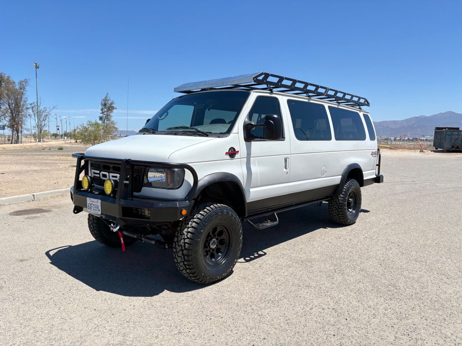 Ford E-350