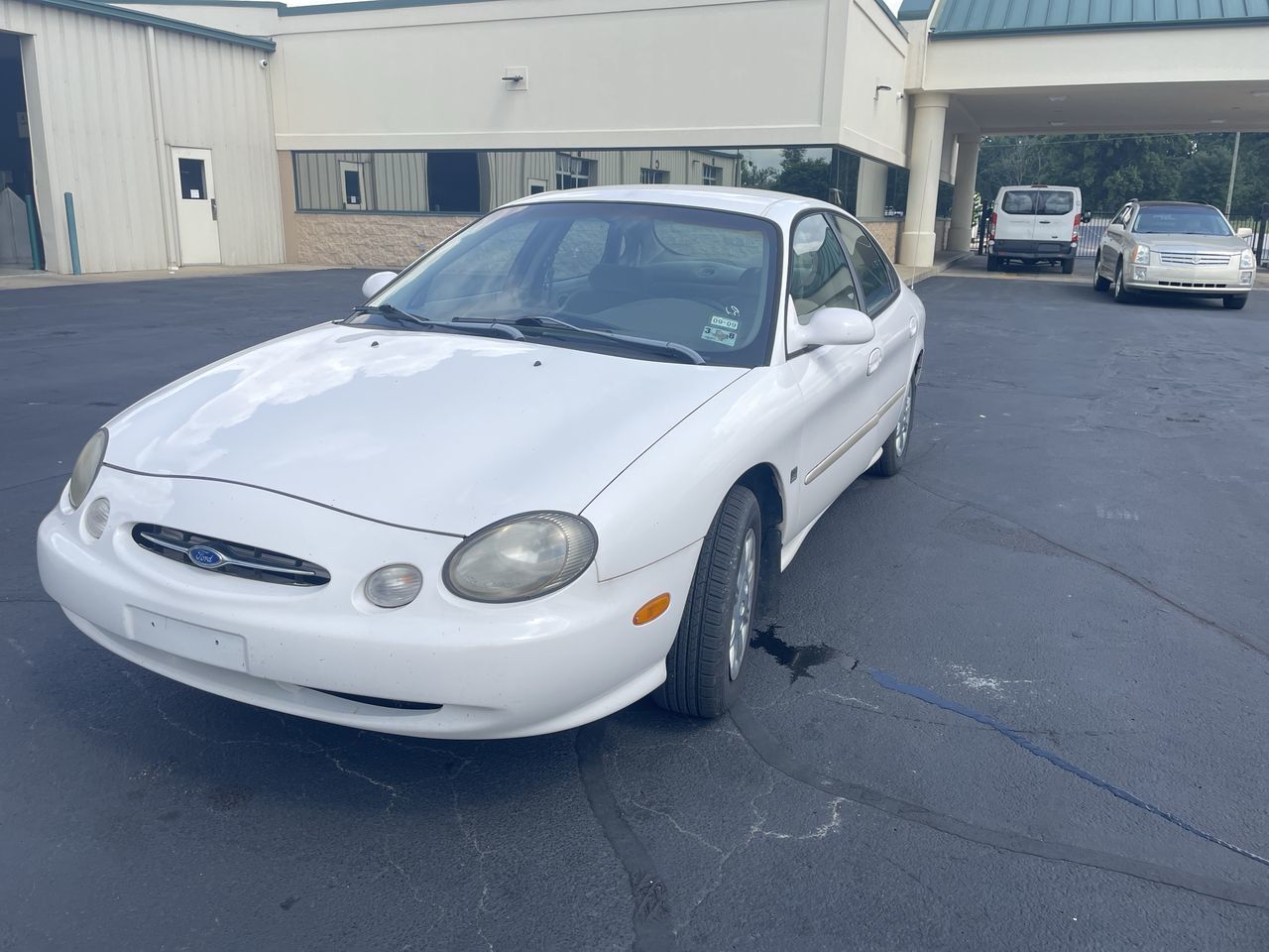 Ford Taurus