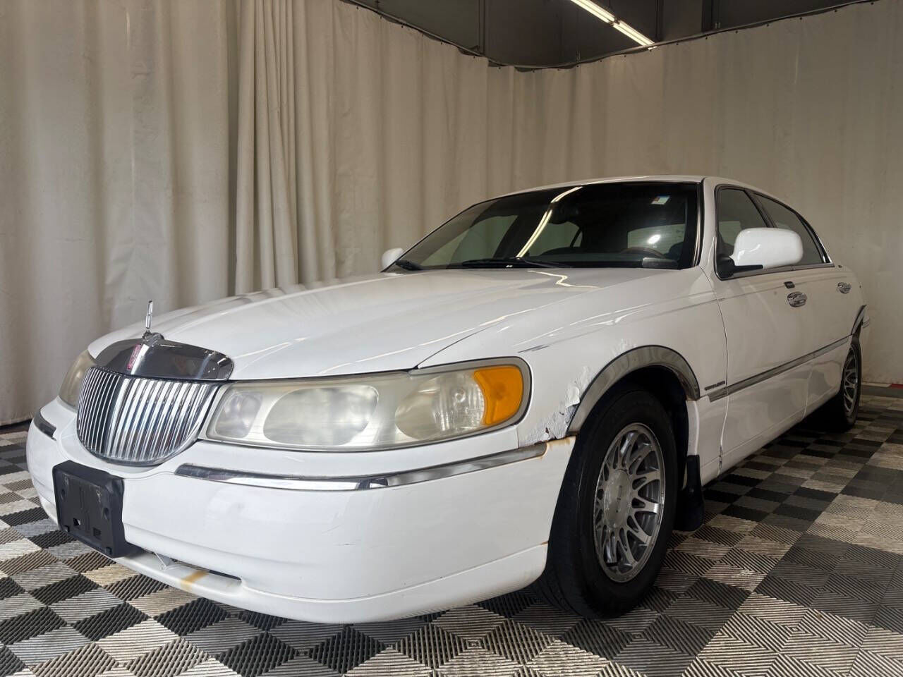 Lincoln Town Car