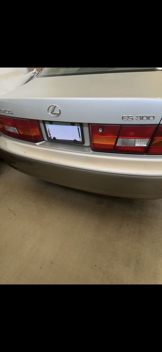 Lexus ES