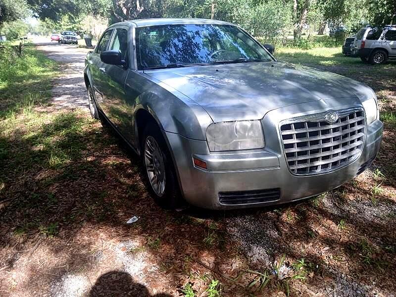 2005 CHRYSLER 300