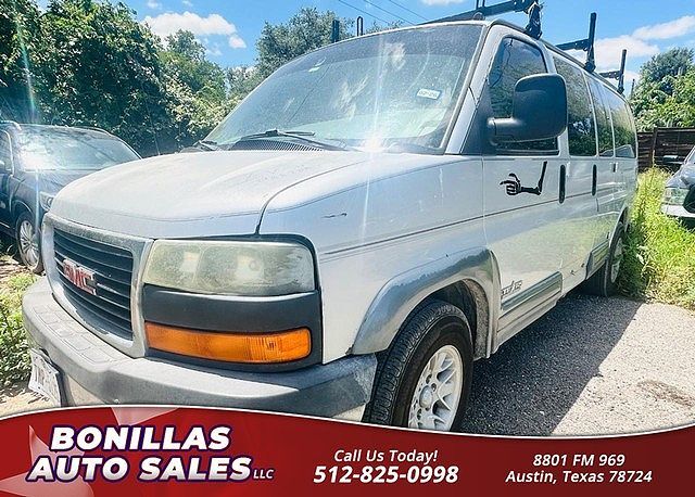 GMC Savana
