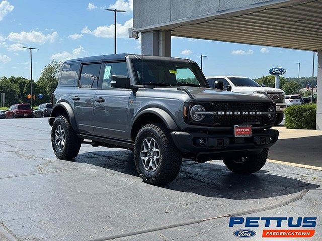 2025 FORD Bronco