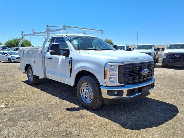 2025 FORD F-250