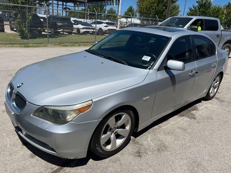 BMW 530i