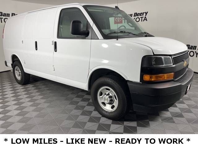 2024 CHEVROLET Express