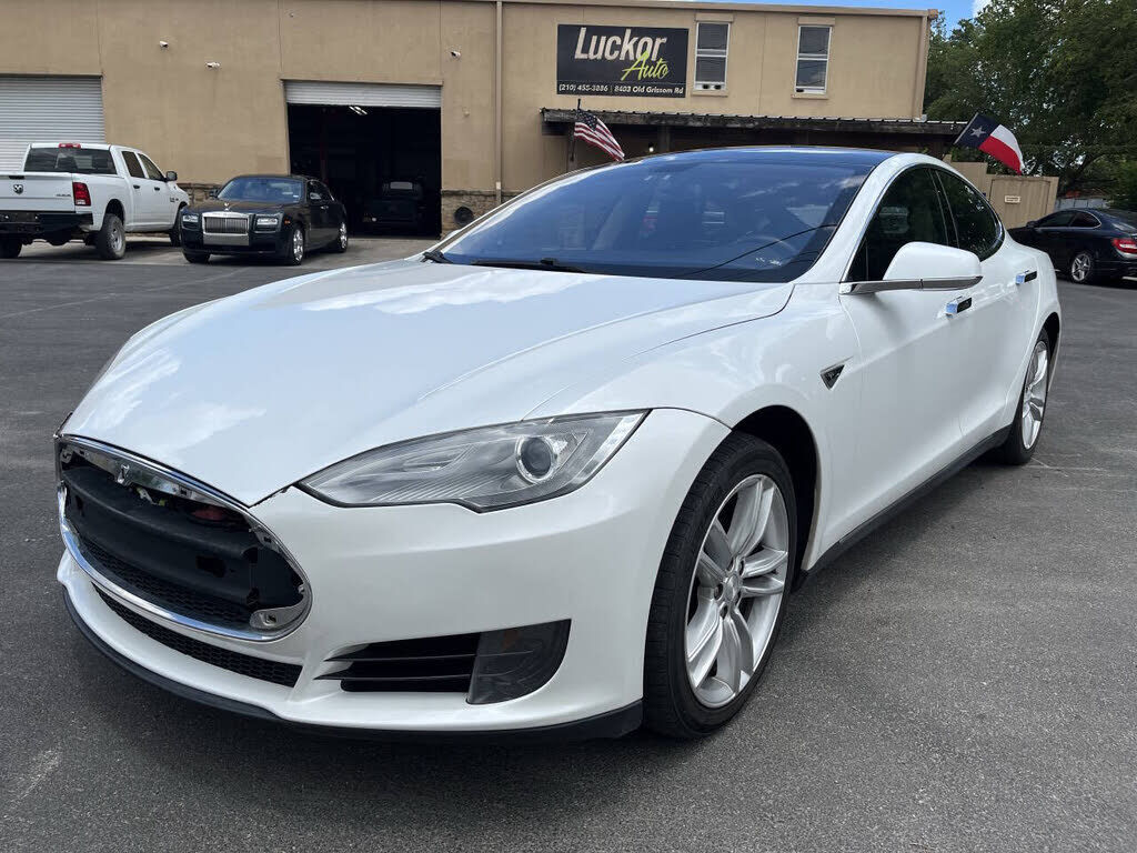 2013 TESLA Model S
