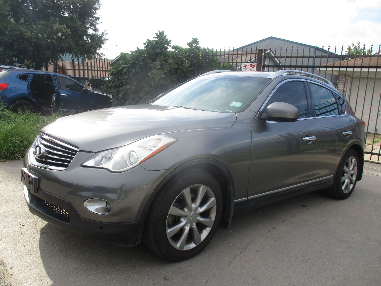 Infiniti EX35