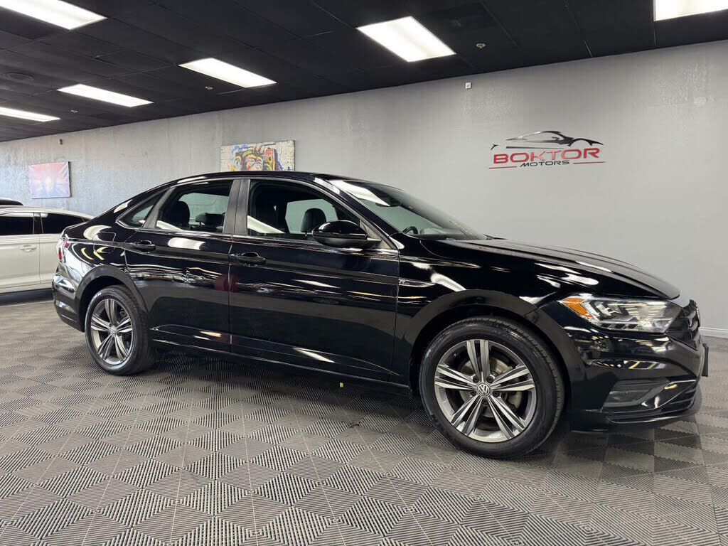 2019 VOLKSWAGEN Jetta