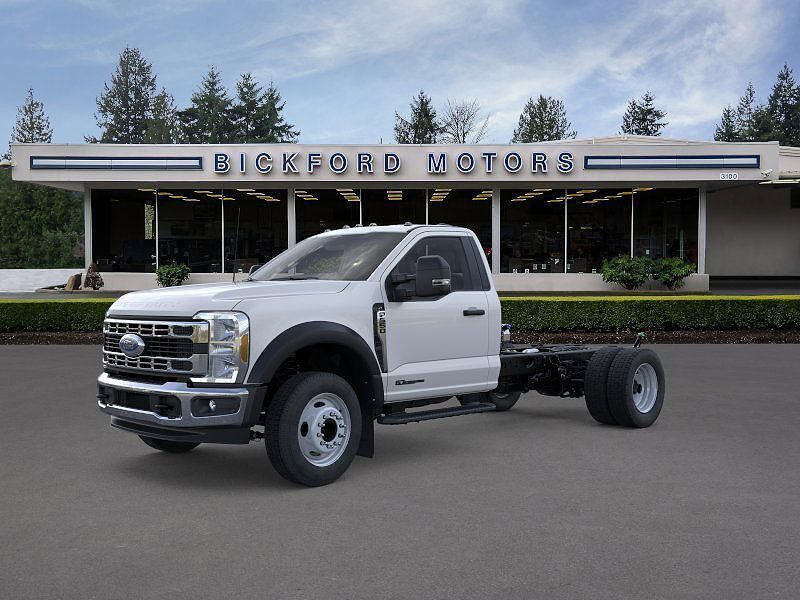 2025 FORD F-550