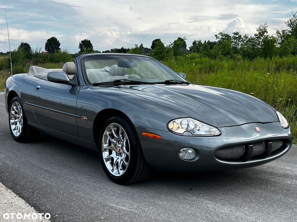 Jaguar XK