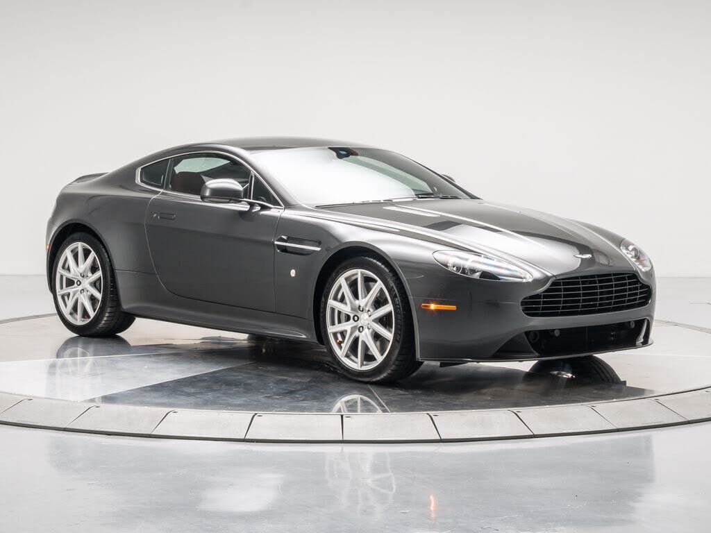 Aston Martin V8 Vantage