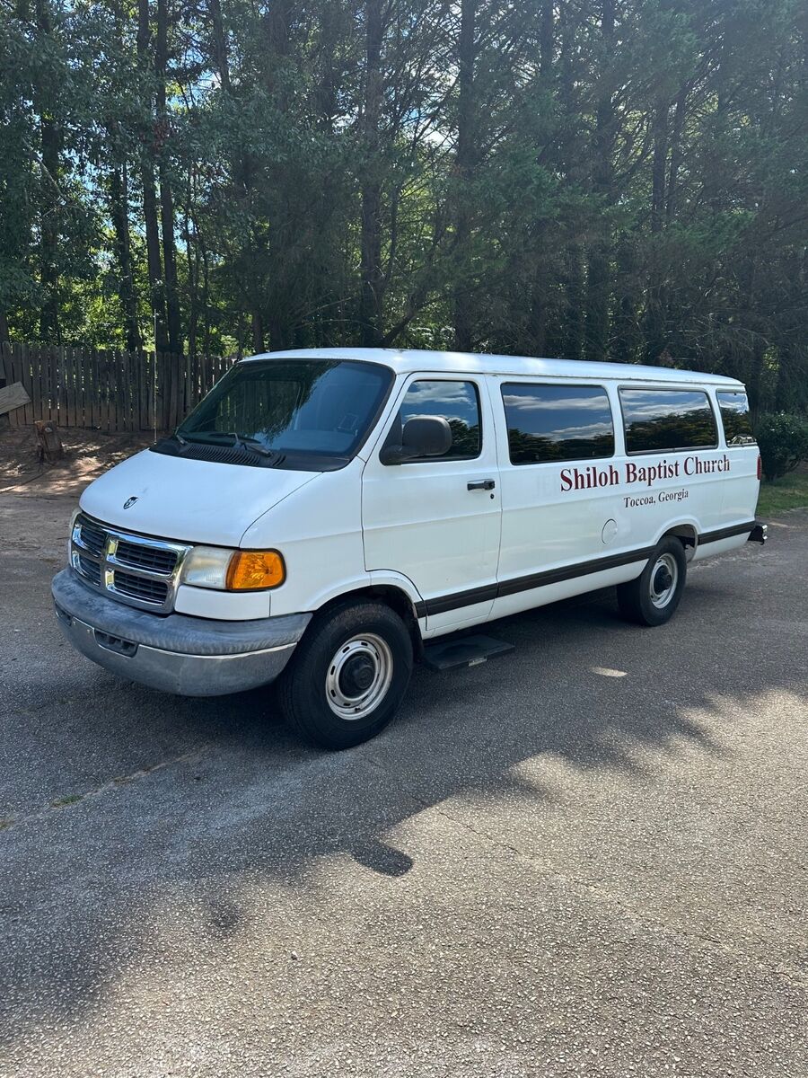 Dodge Ram Wagon