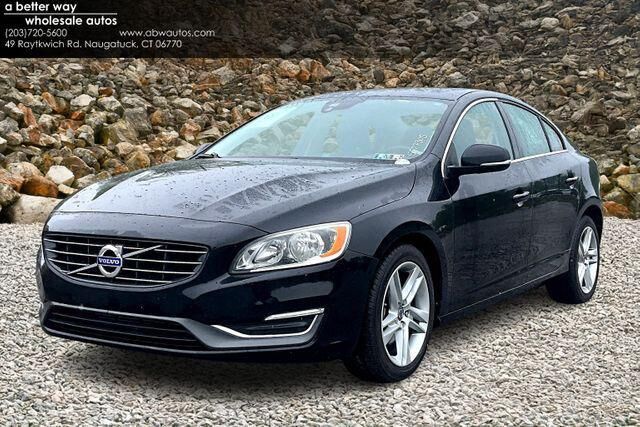 2015 VOLVO S60
