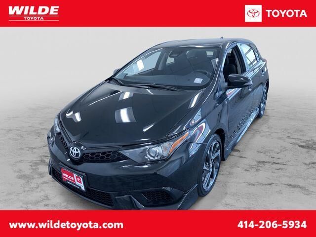 Toyota COROLLA iM