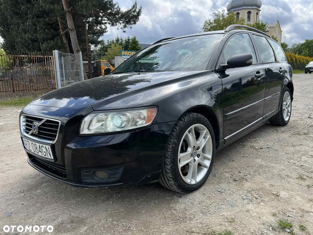 Volvo V50