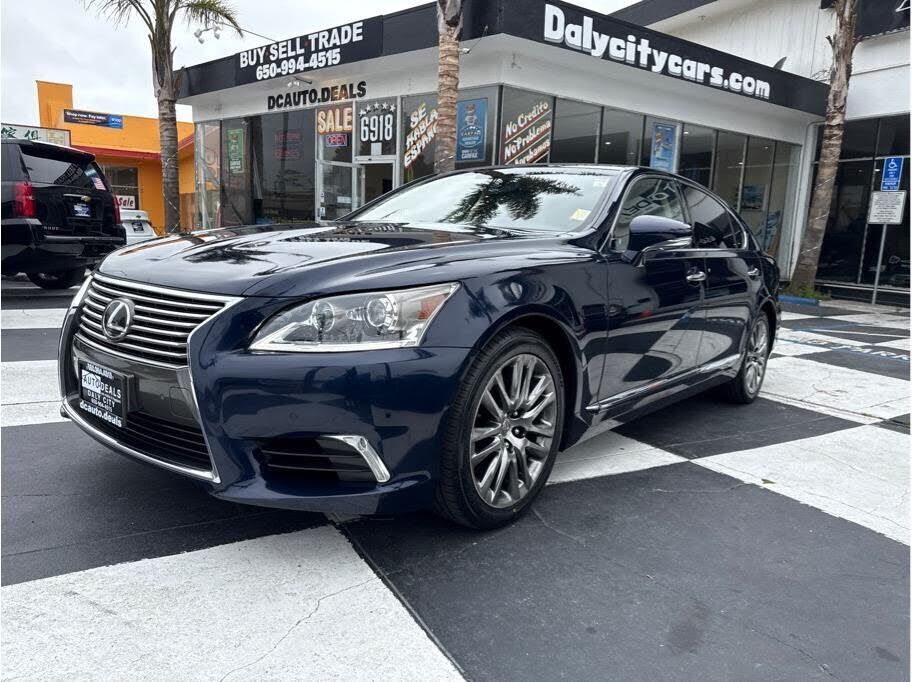 Lexus LS