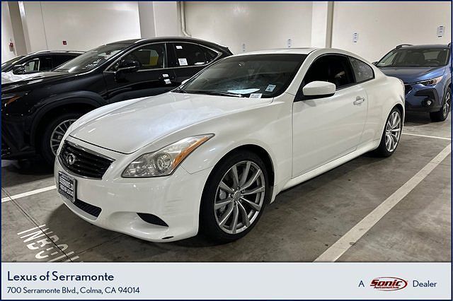 Infiniti G37