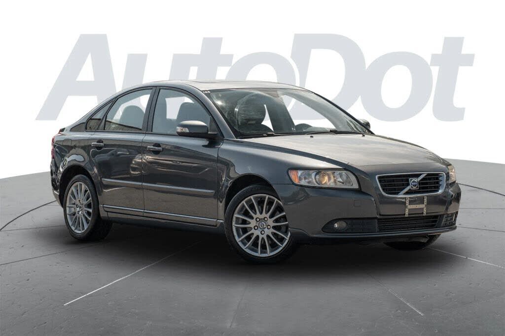 Volvo S40