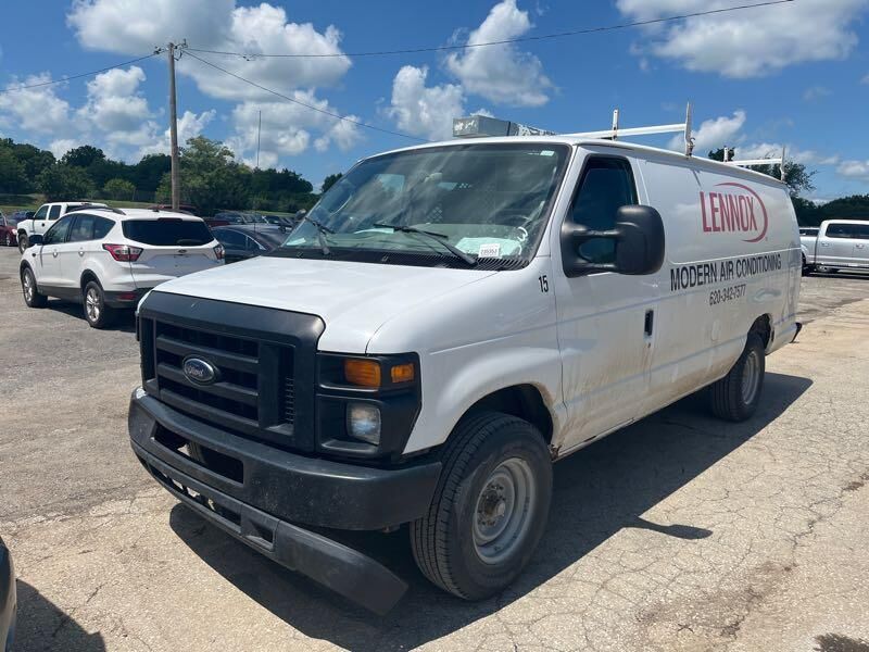 Ford E-250