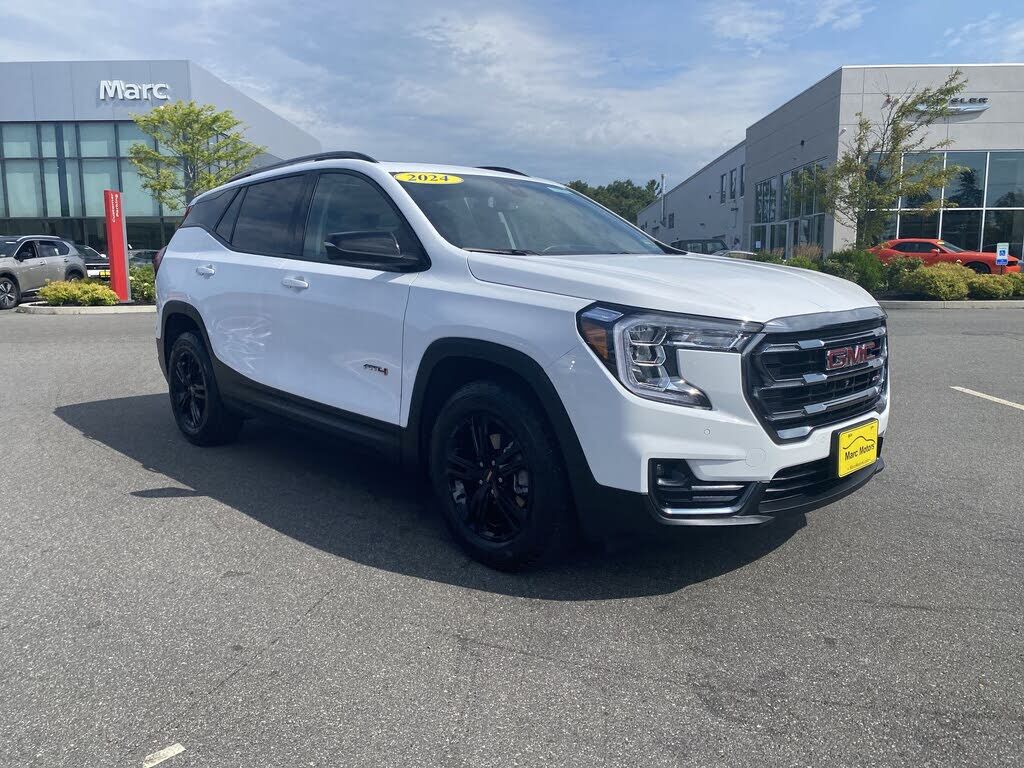 2024 GMC Terrain