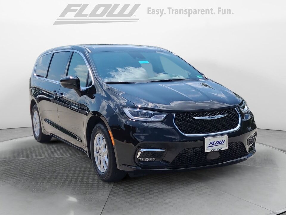 2025 CHRYSLER Pacifica
