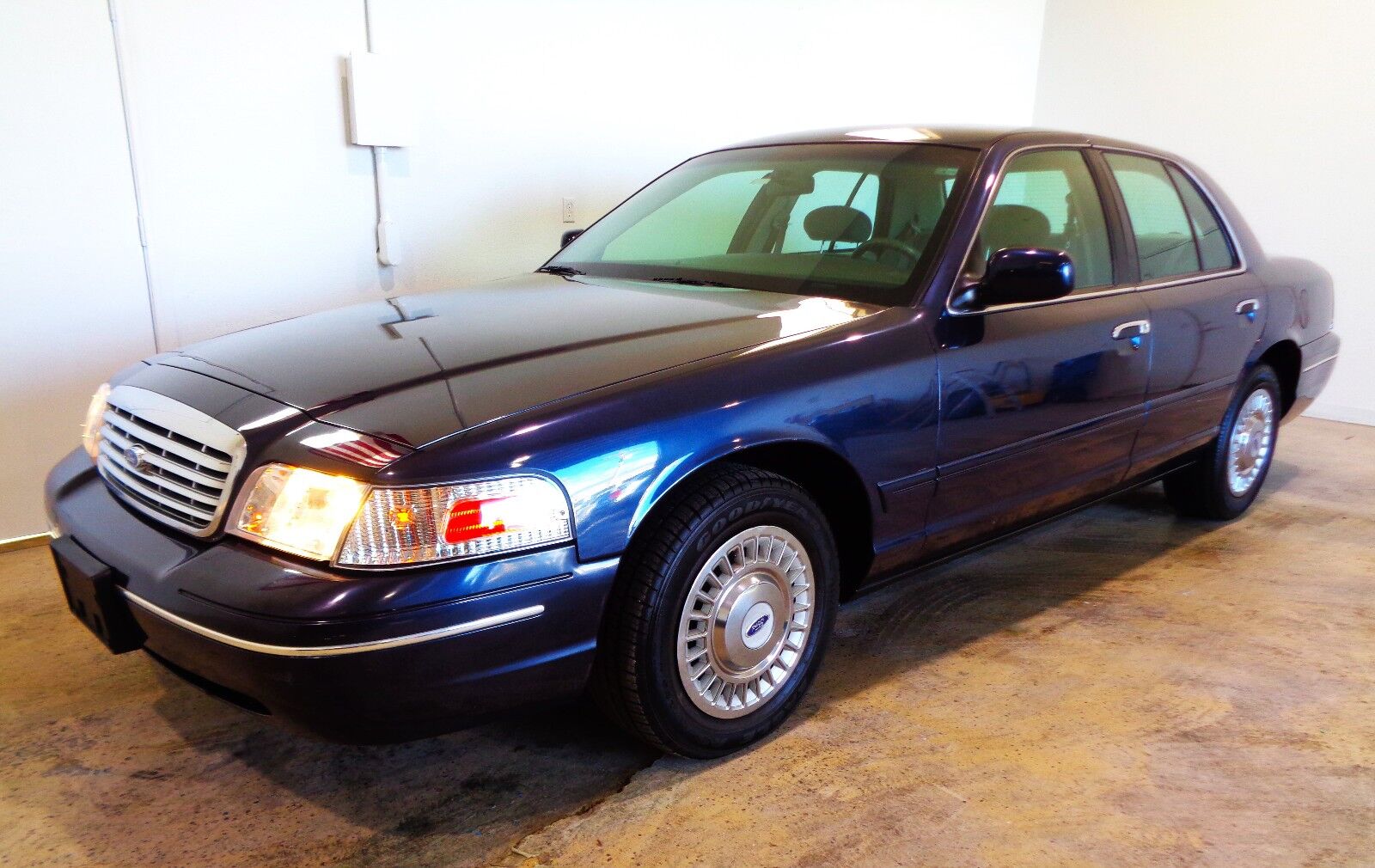Ford Crown Victoria
