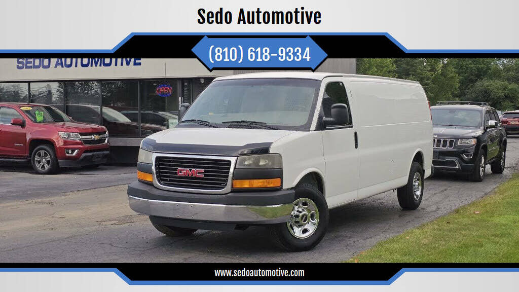 GMC Savana