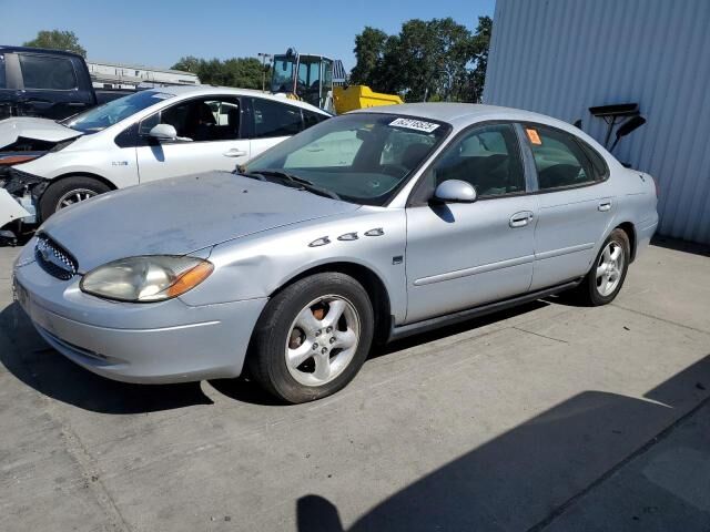 Ford Taurus