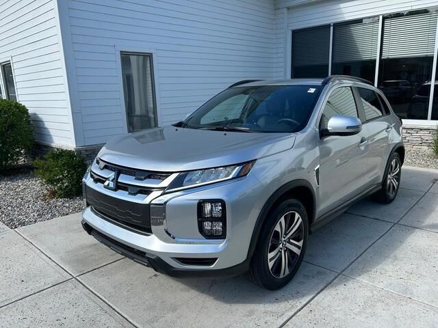 2025 MITSUBISHI Outlander Sport