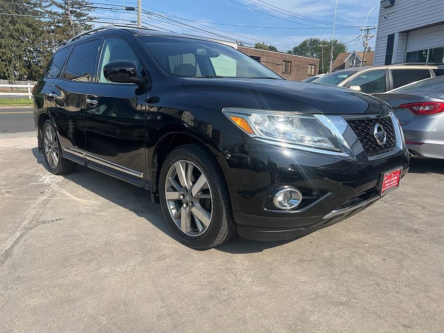 2014 NISSAN Pathfinder