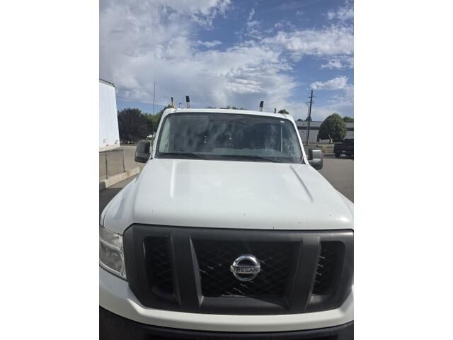 Nissan NV