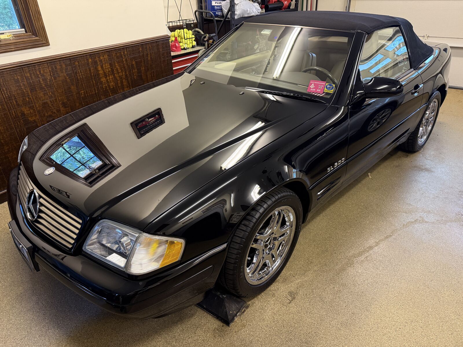 Mercedes-Benz SL-Class