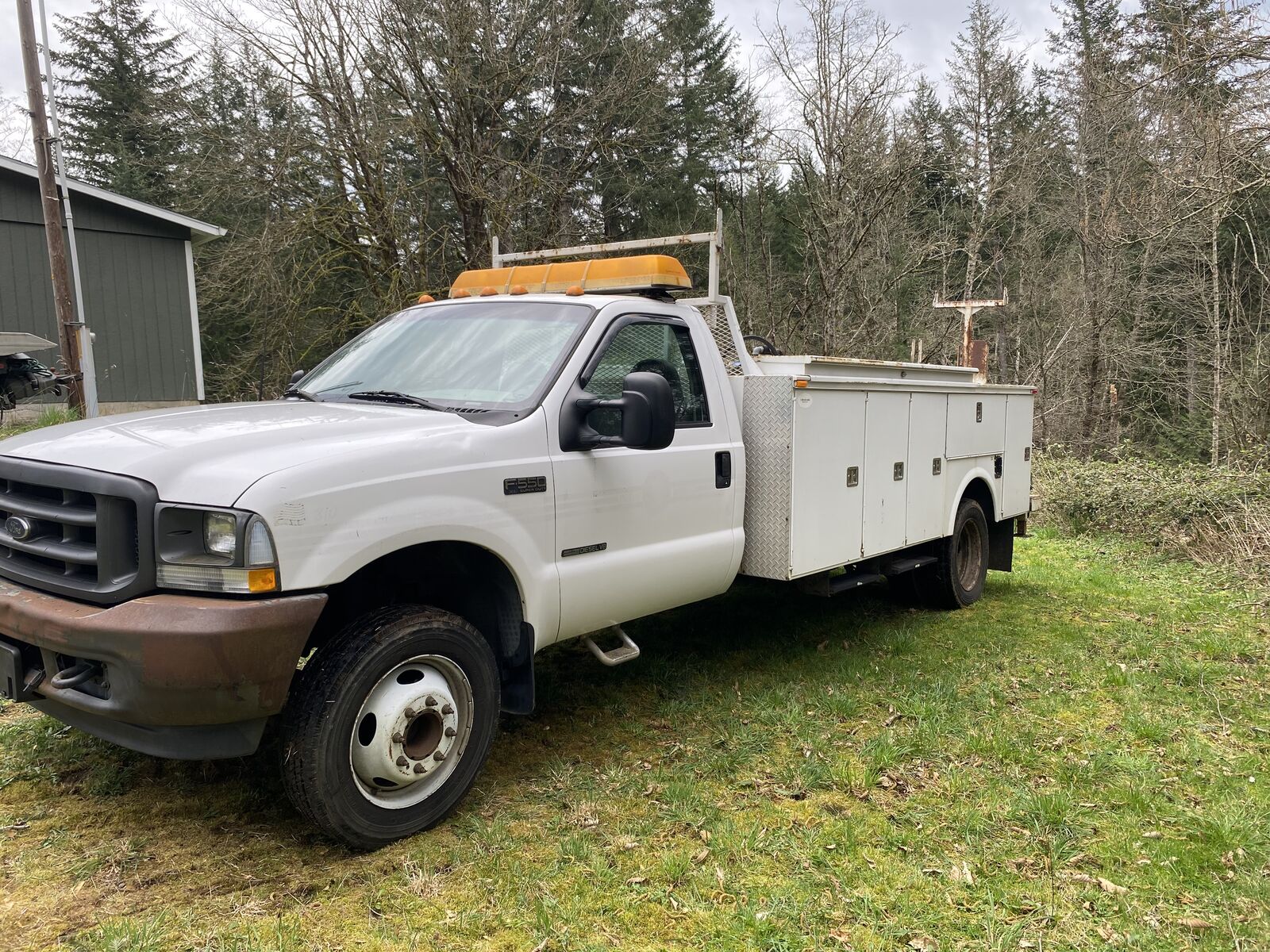 Ford F-550