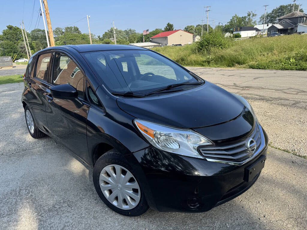 2016 NISSAN Versa