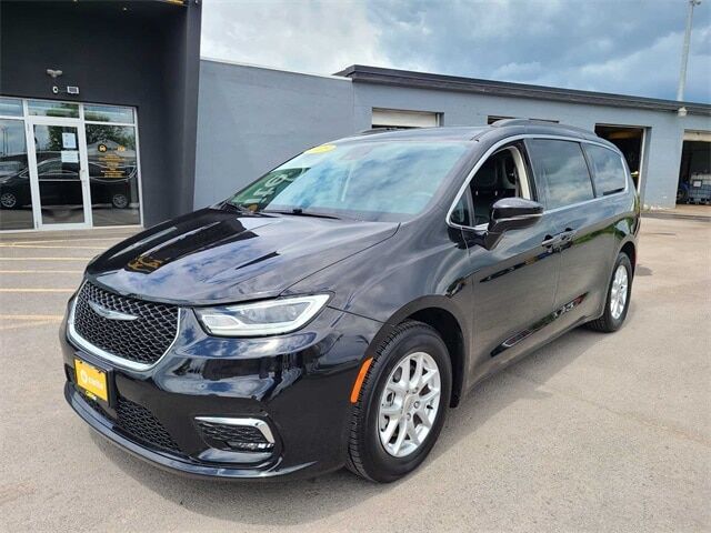 2022 CHRYSLER Pacifica