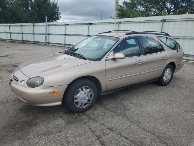 Ford Taurus
