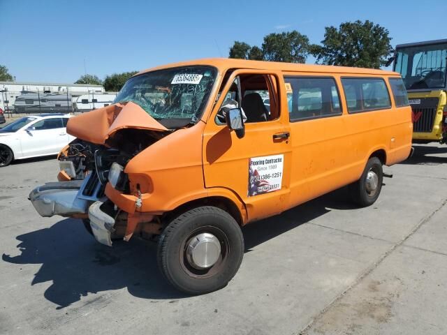 Dodge Ram Van
