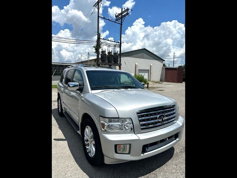 Infiniti QX56