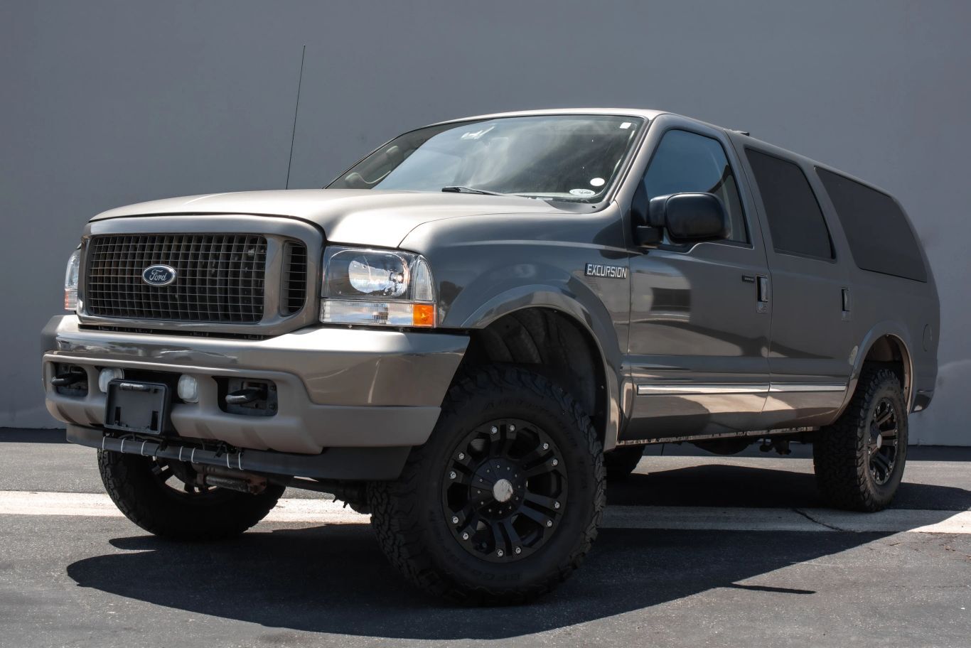 Ford Excursion