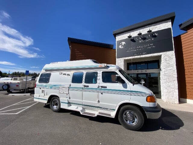 Dodge Ram Van