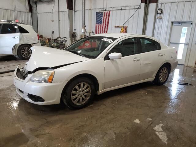 Mitsubishi Galant