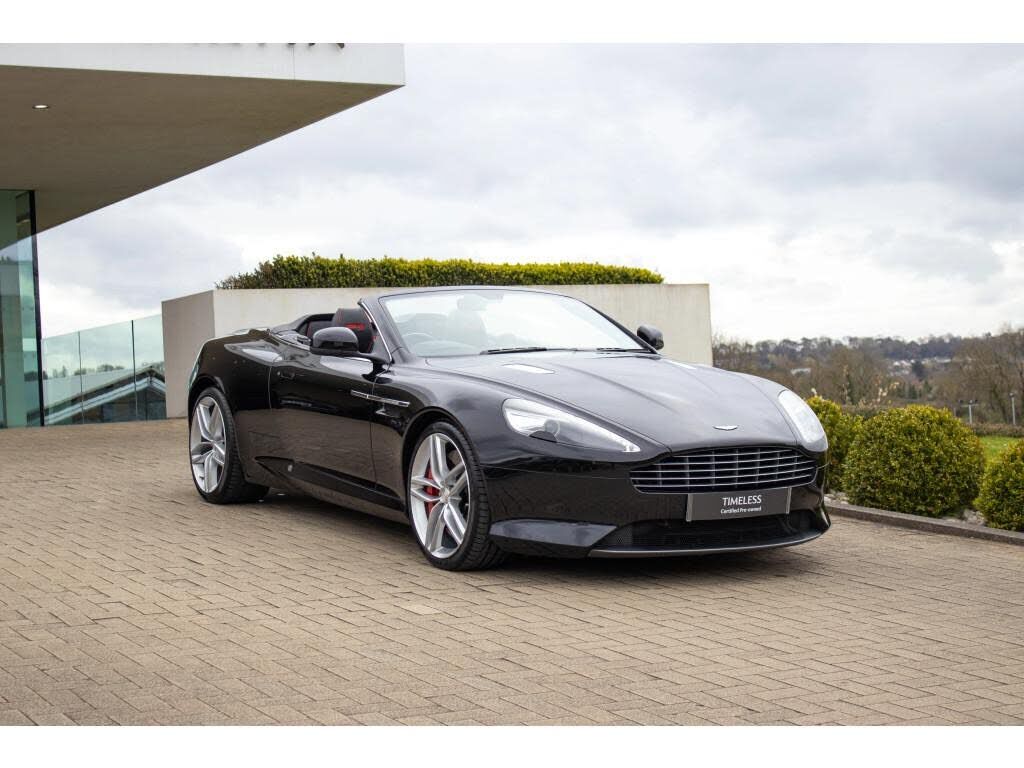 Aston Martin DB9
